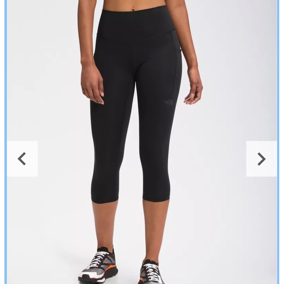 North Face Motivation Crop Legging - Picture 2 of 8